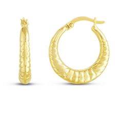 Make a fashion statement with these highly polished 14K yellow gold thin twist hoop earrings. Measuring 22mm in height, these earrings feature a unique twisted design that adds a touch of elegance to your look. These earrings are lightweight, comfortable to wear and perfect for any occasion. With 14K yellow gold construction, these earrings are not only stylish but also durable, making them a great investment for your jewelry collection. Product SpecificsAll specifications are approximate and ma Royal Chain, Twist Hoop Earrings, Custom Jewelry Box, Earrings Classic, Gold Gifts, Hoops Earrings, Diamond Anniversary Rings, Diamond Hoop Earrings, Fine Jewelry Designers