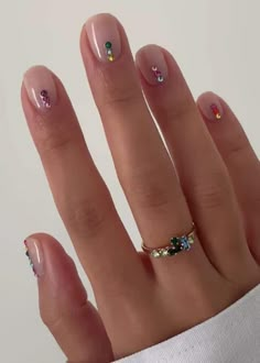 Simple Rhinestone Nail Ideas, Easy Nails With Gems, Glittery Summer Nails, Cutest Nails, Easy Nail Ideas, Quiet People, Bright Summer Nails, Smink Inspiration, Nails Design With Rhinestones