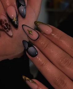 ✨these are stunning 🖤🤎✨ *TIKTOK: @nailsxbri915* • • • #nailtech #nailsnailsnails #nails #nailsofinstagram #nailart #naildesigns #nailsxbri915 #915 #915nails #almondnails #brownnails #blacknails #goldnails #goldnails💅 #915nailtech #nailinspo #baddienails #fallnails Black Nail Combinations, Fun Black French Tip Nails, New Year’s Eve Nails Design Acrylic, Black 3d Nail Art, Black And Gold Oval Nails, Almond Nails With Black Design, Gold With Black Nails, New Year’s Eve Nails Design Gold And Black, New Year’s Eve Nails Black