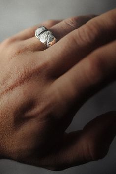 Cracked. Broken. Stone-like. Hammered finish on top. Hand carved and finished using artisan techniques. Oxidized and polished to enhance the details. Made of .925 sterling silver Weight approx. 11g. /// #gonearchive #menrings #mensrings #mensjewelry #ringforman #jewelryformen #mensfashion #menjewelry #artisanjewllery #handcraftedjewelry #silverrings Ring Men, The Details