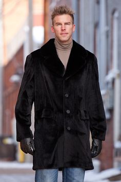 Our Leopold is crafted from Danish mink fur that’s sheared to perfection to an amazingly soft corduroy design. The collar adds rich contrast of long-haired mink fur. Rico Suave, Mens Fur, Mink Fur Coat, Sheepskin Coat, Mink Fur, Mens Accessories Fashion, Women's Coats & Jackets, Summer Hats, Coat Fashion