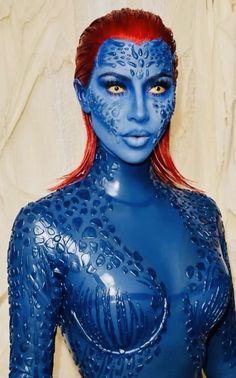 Mystique Xmen Makeup, Pop Art Body Painting, Blue Drag Makeup, Cosmic Costume, Mystique Makeup, Kardashian Halloween Costume, Jessica Rabbit Halloween, Kim Kardashian Halloween, Mystique Xmen