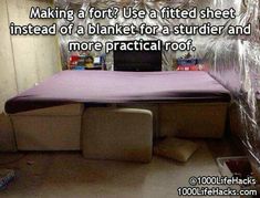 Fort Ideas, 1000 Lifehacks, Summer Hacks, Sleepover Games, What To Do When Bored, 1000 Life Hacks, Fun Sleepover Ideas, Sleepover Things To Do, Sleepover Activities