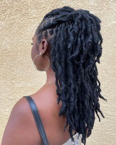 Mid Back Length Loc Styles, Mid Back Loc Styles, Med Locs Hairstyles Women, Mid Back Locs, Barrel Twists On Locs, Loc Wolfcut, Mid Length Loc Styles, Loc Styles For Prom