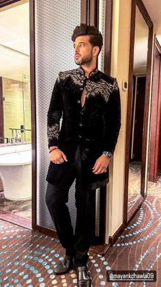 Band Gala Suit Men, Western Dress For Men, Wedding Outfits For Men, Indo Western Dress For Men, Jodhpuri Suits, Indo Western For Men, Jodhpuri Suits For Men, Western Men, Anniversary Party Invitations