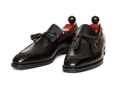 Handmade Best Black Tassels Loafer Leather Men's Stylish Shoes Shoe Structure Are Divided Into Following Parts:  1. Baseline leather sole  2. 100% Leather heel made 3. Best finishing black leather 4. Manufacture used loafer fastening 5. Best lining with leather on shoes 6. Leather sole is inserted in inner side  7. Upper side is made by original leather 8. 100% satisfaction guaranteed Black Loafers Men, Black Loafer Shoes, Monk Strap Dress Shoes, Mens Lace Up Boots, Brogues Men, Leather Loafer Shoes, Come Undone, Shoes Handmade, Black Loafers