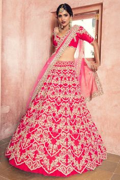 Anushree Reddy 2019 Bridal Lehengas. Are You Excited To See This! - Frugal2Fab Anushree Reddy Lehenga, Mehndi Outfits, Anushree Reddy, Lehenga Blouse Designs, Pink Lehenga