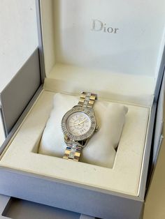 Christian Dior Christal Ref.CD113112-V White Genuine Diamonds Bezels Calendar Date Swiss Made Metal : Stainless Steel Designer : Christian Dior Movement : Quartz Measurements : Case 35mm, steel bracelet with white crystal encrustations - up to 7.5" size. Reference/Model: : Christal CD113112-V. Functions : Hours, Minutes, Seconds, Date. Condition : New/Old stock . Additional : Working order. Comes with box. Estimated retail $4320. Case materialSteel Case diameter35 x 42 mm  Thickness11 mm Bezel materialSteel CrystalSapphire crystal Dial numeralsArabic numerals Bracelet/strap Bracelet materialSteel Bracelet colorSteel Lug width15 mm  ClaspFold clasp Clasp materialSteel Functions Date Other Central seconds, Luminous numerals, Luminous hands, Rotating Bezel, Only Original Parts Luxury White Diamond Watch For Evening, Luxury Silver Diamond Watch For Wedding, Designer Silver Diamond Watch, Designer Silver Diamond Watch With Diamond Accents, Designer White Diamond Watch With Diamond Hour Markers, Designer White Diamond Watch For Formal Occasions, Designer Diamond Watch For Formal Occasions, Dior Watch, Calendar Date