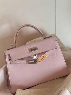 Size: Standard Size It comes with Dust box, Care manual, Tag, and Paper bag. Dream Bag, Tag Your Friends, Timeless Handbag, Hermes Bags, Global Style, Luxe Fashion, Bags Designer Fashion, New Bag, Fashion Statement