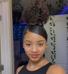 Ayeitsmaya Hairstyles, Natural Hair Ponytail Styles Afro Puff, Slick Ponytail Curly Hair, Quick Hairstyles For Natural Hair, Nursing School Hairstyles, School Hairstyles For Long Hair, Natural Hair Bun, Hair Bun Styles, Natural Hair Ponytail