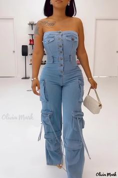 Olivia Mark - Versatile Vacation Tops with Functional Pockets Denim Inspo Outfit, Jean One Piece Outfit, Denim And White Outfits, Jean Jumpsuit Outfit, Denim Jumpsuit Outfit, Blue Jean Jumpsuit, Denim Tube Top, Denim Jumpsuits, Cargo Jumpsuit