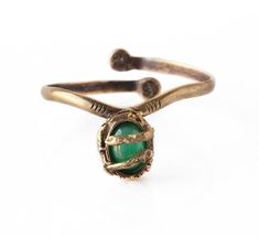 Antique gold  green agate stone vintage style witch cuff in bronze - made to order Vintage Green Copper Jewelry, Green Vintage Copper Jewelry, Vintage Hand Forged Brass Jewelry, Antique Adjustable Hand Cast Jewelry, Adjustable Green Brass Jewelry, Handmade Adjustable Emerald Jewelry, Vintage Handmade Emerald Jewelry, Handmade Vintage Emerald Jewelry, Vintage Hand Forged Green Jewelry