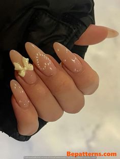 lylia Trendy Nails Ideas Winter, Nails With Heart Pearls, 3d Bow Nail Designs, Valentines Nails Coquette, Nails With 3d Bows, Valentines Nails With Pearls, Nude Nails With Bow, Nails With Bows And Pearls, Valentines Nails With Charms