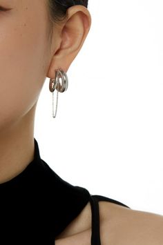 Add an elegant touch to any ensemble with these Double Hoop Earrings with Link Chain. Crafted with comfort in mind, the secure fit and lightweight design makes them perfect for all-day wear. Ideal for adding a subtle hint of sophistication to any look.
Gender: UnisexMaterial: Stainless SteelSize: Ring Length 2 cm (Total Length 4.2 cm)Weight: 10g/pairPiercing required?: YesPackage quantity: A Pair of earrings Double Hoop Earrings, Urban Wear, Link Chain, Urban Fashion, Clothing Items, Batik, Silver Chain, Hoop Earrings, Blazer