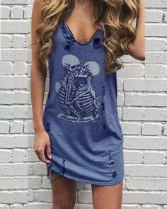 US$ 26.80 - Casual Skull Lip Printed V-Neck Women's Sleeveless Dress - m.narachic.com Ripped Dress, Casual Punk, Printed Beach Dresses, Punk Dress, Neck Women, Cotton Dress Summer, Short Mini Dress, Midi Shirt Dress, Sleeveless Vest