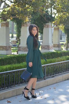 Flowy Belted Dress For Date Night, Dressy Belted Dress For Fall, Dressy Belted Fall Dress, Knee-length Belted Mini Dress For Dress Down Days, Knee-length Belted Mini Dress For Casual Wear, Knee-length Midi Dress With Belt For Fall, Belted Knee-length Dress For Brunch, Knee-length Belted Dress For Brunch, Belted Mid-length Fall Dress