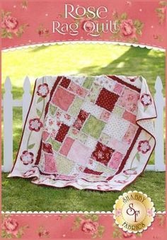 Rose Rag Quilt Shabby Fabrics Quilts, Rag Quilt Patterns, Applique Flowers, Rag Quilts, Flannel Quilts, Quilt Care, Shabby Fabrics, Fabric Roses, How To Finish A Quilt