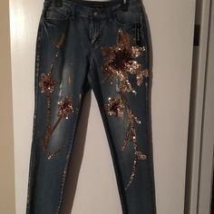 Beautiful Pair Of Sequin Jeans Size 6 Nwt Denim Diy Clothes, Sequin Jeans, Denim Diy, Diy Clothes, Jeans Size, Sequin, Women Jeans, Womens Sizes, Size 6