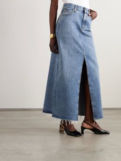 Spring Gucci Denim Bottoms, Gucci Denim Bottoms For Spring, Blue Gucci Denim Bottoms, Spring Gucci Fitted Skirt, Gucci Fitted Skirt For Spring, Spring Fitted Gucci Skirt, Gucci Skirt, Gucci Denim, Gucci Outfits