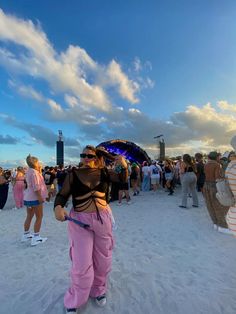 Beach Rave Festival Outfit Idea Parachute Cargo Pants One Piece Bodysuit Fishnet Ultra Crop Longsleeve Playform Converse Beach Rave Outfit, Edm Festival Outfit Plus Size, Rave Festival Outfit Ideas, Cute Rave Outfits, Parachute Cargo Pants