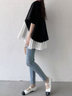 Half Sleeves Irregularity Split-joint Round-neck T-shirts Tops Casual Short Sleeve Fake Two-piece Top, Casual Short Sleeve Top With Fake Two-piece Design, Casual Crew Neck Top With Fake Two-piece Design, Stretch T-shirt With Splicing For Spring, Casual Layered Tops For Spring, White Fake Two-piece Top For Spring, Chiffon Fashion, Loose Shorts, Shoulder Sleeve