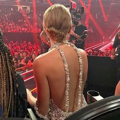 the back of a woman's dress at a concert