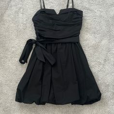 Never Worn Spring Black Lined Mini Dress, Black A-line Sundress, Chic Black Lined Dress, Zara Black Sundress, Black Lined Sundress, Lined Black Sundress, Black Elegant Mini Dress For Casual Occasions, Zara Lined Mini Dress For Party, Zara Party Mini Dress Lined