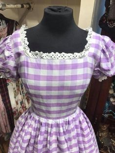 "Super cute 1950s cotton day dress in overall lovely condition, it has a teeny tiny repair on the front of the neck so is priced accordingly, there is a centre back zip a lovely full skirt and adorable puff sleeves, it has been washed and pressed. Bust 32\" Waist 24\" Waist to hem 26\" Bodice length from shoulder to waist 14\"" 1950s Pinup, Gorgeous Dresses, Puff Sleeves, Pretty Dresses, Day Dresses