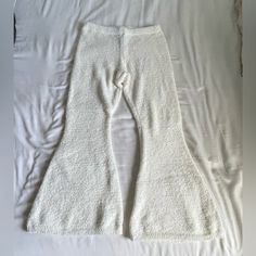 Cream Cozy Chenille Flared Sweatpants, Kid’s Size Xl (Women’s Size M). Feels Just Like Skims & Barefoot Dreams Cozy Materials!! Never Worn, Nwot!! Non-stretch Bottoms For Winter Loungewear, Spring Cozy Wide Leg Pants, Cozy Wide Leg Spring Pants, Cozy White Bottoms For Fall, Trendy Cozy Fit Bottoms For Loungewear, Cozy White Bottoms For Winter, Cozy Pants For Spring, Cozy Stretch Pants For Spring, Cozy Full-length Pants For Spring