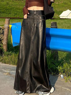 ⚡Buy 2024 Vintage Leather Multi Pocket Maxi Skirt Black M under $44.00 in Skirts at AnotherChill.com Online. Style: Casual/Street/Hip Pop/Vintage/Preppy. Fabric Content: Leather. Fit Type: Loose Fit. Length: Maxi Skirt. Unique Design: The vintage black leather design of this skirt sets it apart from typical maxi skirts, making it a standout piece in any wardrobe.. Versatile Style: With its casual street style, this skirt can be paired with a variety of tops and accessories for a hip pop, vintage Retro Summer Outfits, Preppy Fabric, Hobble Skirt, Leather Clothes, 2000s Outfits, Trendy Fits, Vintage Preppy, Preppy Look, Retro Summer