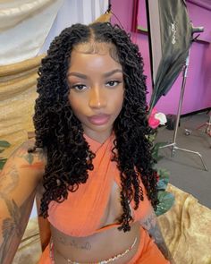 Light Blonde Locs, Sister Locs Curly Ends, Long Sisterlocks Hairstyles, Long Mini Twists With Extensions, Color Locs Black Women, Curly Locs Black Women, Twist Loc Styles, Paprika Hair Color, Microlocs Hairstyles