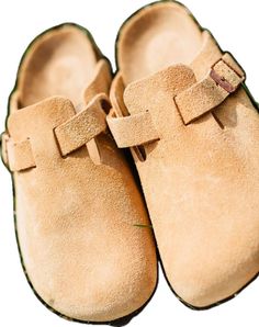 Birkenstock Boston Suede Leather Clogs for Women in Latte Cream Casual Mules With Natural Color And Cork-bed Midsoles, Casual Mules With Cork-bed Midsoles, Casual Mules With Cork-bed Midsoles In Natural Color, Beige Suede Clogs With Round Toe, Spring Outdoor Closed Toe Clogs, Spring Outdoor Leather Clogs, Casual Beige Clogs With Cork-bed Midsoles, Beige Outdoor Clogs With Cushioned Footbed, Beige Cushioned Clogs For Outdoor