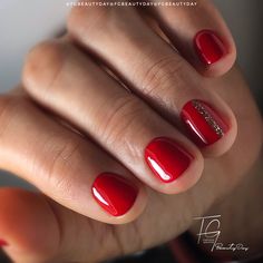 Short Red Nails Ideas, Nail Dipping Powder Colors, Finger Nail Art, Acrylic Nails Coffin Pink, I Love Nails, Xmas Nails, Chrome Nails, Love Nails