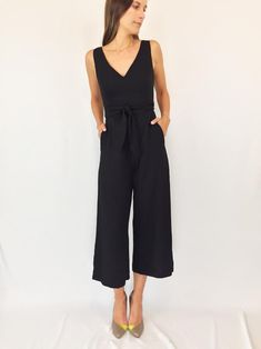 Trend & True | Hepburn Jumpsuit - casual chic - black jumpsuit - classy jumpsuit - open back jumpsuit - wide leg jumpsuit - front tie jumpsuit - fall jumpsuit - summer jumpsuit Preference Night, Designer Overalls, Fall Jumpsuit, Casual Classy Outfits, Jumpsuit Wedding, Culottes Outfit, Open Back Jumpsuit, Audrey Hepburn Inspired, Cutout Jumpsuit