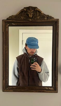 Patagonia Aesthetic Men, Scotland Outfit Ideas Summer, Fall Guy Fits, Men’s Cargo Pants Style, Granola Guy Aesthetic Summer, Chill Guy Outfits, Mens Outdoorsy Fashion, Granola Fits Men, Mens Fashion Granola