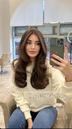 Blowout Hair Wedding Guest, Long Wavy Hair Side Part, Classic Brown Hair, Hair Colour Brown Eyes, Light Brown Hair On Black Hair, Hair Color For Dusky Skin, Big Volume Curls Medium Hair, Hair Colour Inspo For Brown Skin, Old Money Long Hair