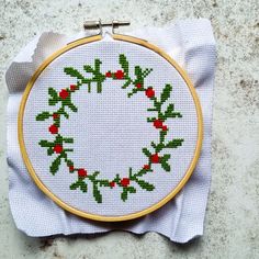 Free Christmas cross stitch (80 + pdf patterns) - Craft with Cartwright Free Christmas Cross Stitch Patterns Free, Christmas Cross Stitch Patterns Free Charts, Free Cross Stitch Patterns Printable, Free Christmas Cross Stitch Patterns, Christmas Wreath Cross Stitch, Free Christmas Cross Stitch, Christmas Cross Stitch Patterns