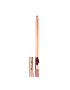 Crayon à lèvres par Charlotte Tilbury Cet article n'est pas inclus dans les promos Crayon à lèvres Formule waterproof veloutée Tenue jusqu'à 6 heures d'affilée Glisse en douceur pour un fini impeccable La couleur ne coule pas, ne file pas et ne laisse pas de marques Pillow Talk Original est une teinte beige-rose Le produit ne peut pas être renvoyé pour des raisons d'hygiène Pillow Talk Medium, Charlotte Tilbury Lip Cheat, Charlotte Tillbury, Charlotte Tilbury Lip, Long Lasting Lipstick, Body Makeup, How To Line Lips