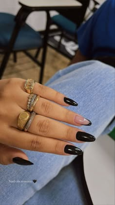 Iris Nails, Small Leather Bag, Beauty Tips For Hair, Nails Only, Coffee Love, Nails Inspo, Nail Trends, Beauty Nails