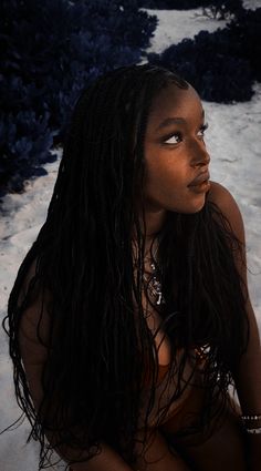 Siren Black Women, Black Siren Aesthetic, Dark Skin Mermaid, Poc Beach Aesthetic, Black Women Ocean Aesthetic, Kylie Jenner Photoshoot, Curly Hair Styles Easy, Boho Braids, Black Femininity