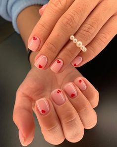 Black French Tip Nails Short Nail Ideas, Unghie Sfumate, Kutek Disney, Short Gel Nails, Simple Gel Nails, Colorful Nails, Minimal Nails, Cute Gel Nails, Short Nail