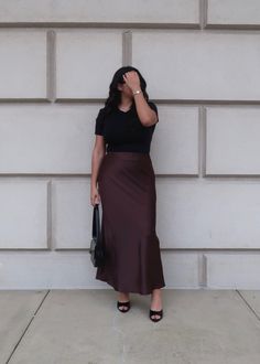 brown satin maxi skirt, dark brown Brown Silk Maxi Skirt Outfit, Dark Brown Skirt Outfit, Chic Brown Maxi Skirt For Fall, Brown Silk Skirt Outfit, Brown Girl Outfits, Medium Girl Outfits, Fitted Wide Leg Brown Maxi Skirt, Brown Clothing Aesthetic, Brown Satin Skirt Outfit