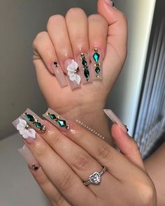 Emerald Nails, Green Acrylic Nails, Green Nail Designs, Green Nail