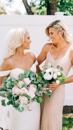 bouquets, blush bouquets, bridal party bouquets, blush weddings, chicago wedding designer, wedding decorator, event stylist, event planning, event planner Pink Weddings, Beautiful Bouquets, Dream It