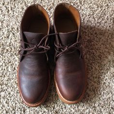 Gently Worn. Like Brand New. Vintage Leather Lace-up Chukka Boots, Fall Leather Walking Shoes With Round Toe, Fall Moc Toe Oxfords With Stitched Sole, Lace-up Boots With Stitched Sole For Derby, Fall Oiled Leather Ankle Chukka Boots, Fall Oiled Leather Chukka Ankle Boots, Leather Lace-up Desert Boots With Leather Footbed, Rugged Chukka Boots With Round Toe For Fall, Rugged Fall Chukka Boots With Round Toe