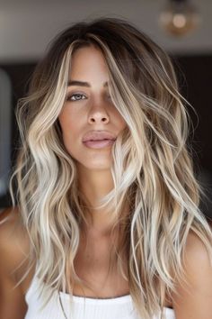 Bleach Blonde To Dark Blonde, Sombre Blonde, Shorter Hairstyles, Blonde Hair With Roots, Blonde Lowlights, Hair Doo, Course Hair, Blonde Hair Transformations, Summer Blonde Hair