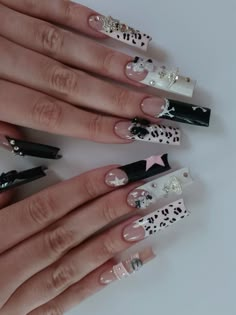 Corset Nails, Paznokcie Hello Kitty, Hard Nails, Acrylic Nails Coffin Short, Gem Nails, Glam Nails, Square Acrylic Nails, Dream Nails