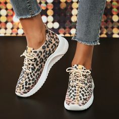 Leopard knitted flats sneakers Mesh Heels, Orthopedic Shoes, Round Toe Shoes, Knit Sneakers, Casual Flat Shoes, Sneakers For Women, Shoes Woman, Casual Flats, Flat Sneakers