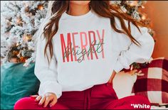 Our Merry Bright pullover is the perfect addition to any wardrobe! We create custom sweatshirts with great designs for everyone's liking. If you don't find the size or colour you would like, please message us and we will be happy to accommodate! PRODUCT We use the finest premium Gildan 18000 crewneck sweatshirts for you, they are feather soft and very breathable with a good stretch. These sweatshirts are known for their great quality and much loved by our consumers. SIZING This sweatshirt comes Holiday Fits, Cat Christmas Gift, Cut Clothes, Holiday Sweatshirt, Emergency Room, Santa Baby, Sweatshirt Christmas, Custom Sweatshirts, Holiday Sweater