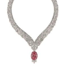 @frenchbluediamond.    --THE JULIET PINK-- A magnificent 30.03ct fancy intense pink diamond from the New York based dealer L. J. West Diamonds. Titanic Jewelry, Expensive Diamond, Diamond Jewelry Set, Lotus Jewelry, Fancy Diamonds, Classic Jewelry, Contemporary Jewellery